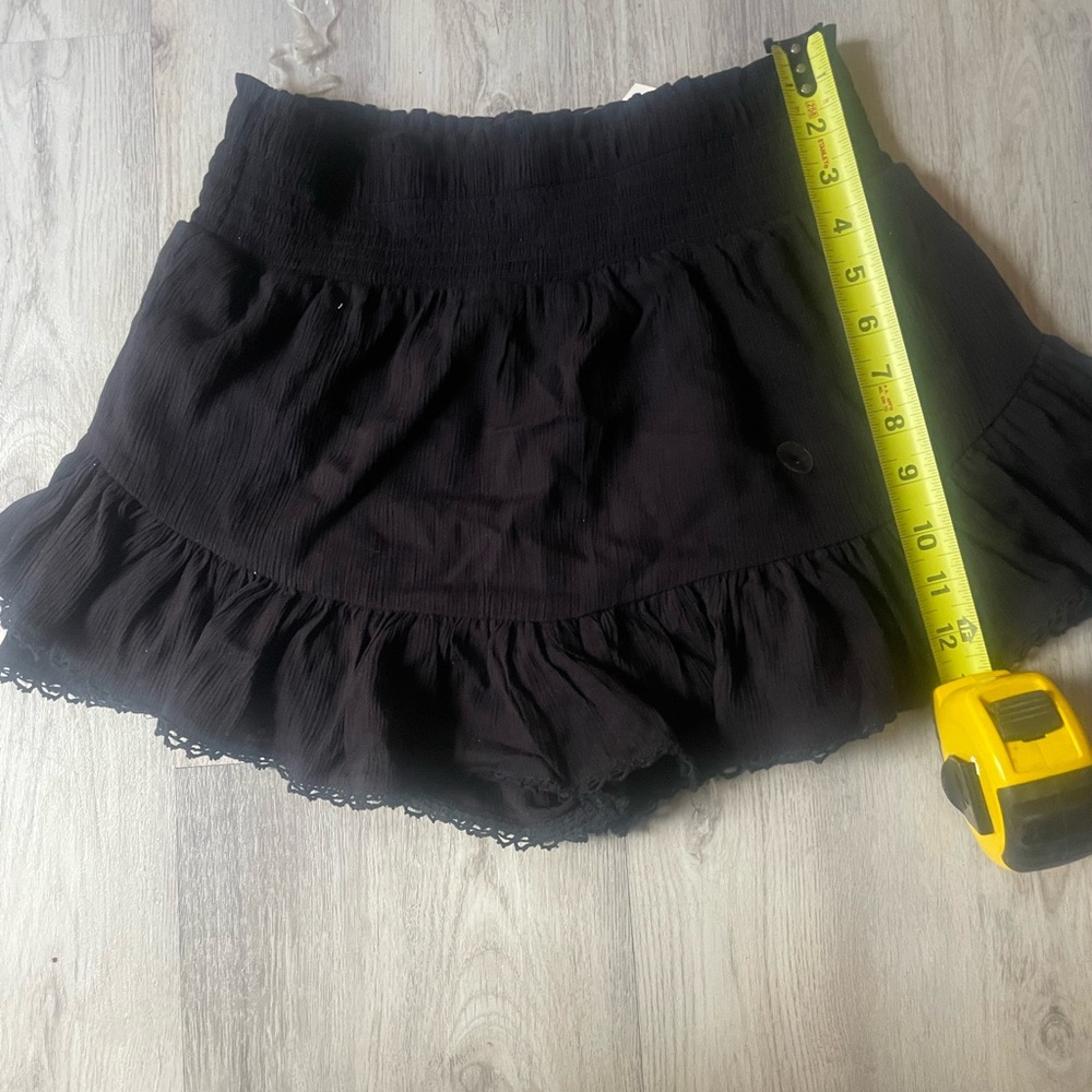 High-Waisted Black Flowy Skirt
